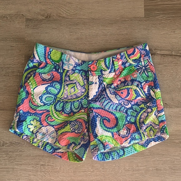 Lilly Pulitzer Pants - LILLY PULITZER CALLAHAN SAND DOLLAR SHORTS WOMEN 0